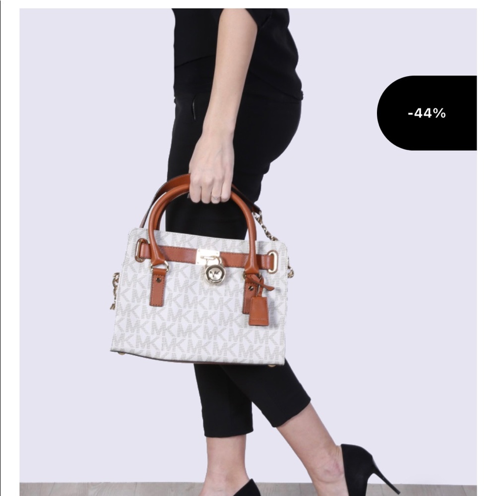 Michael Kors Hamilton Monogram With Matching Wallet - Picture 6 of 17